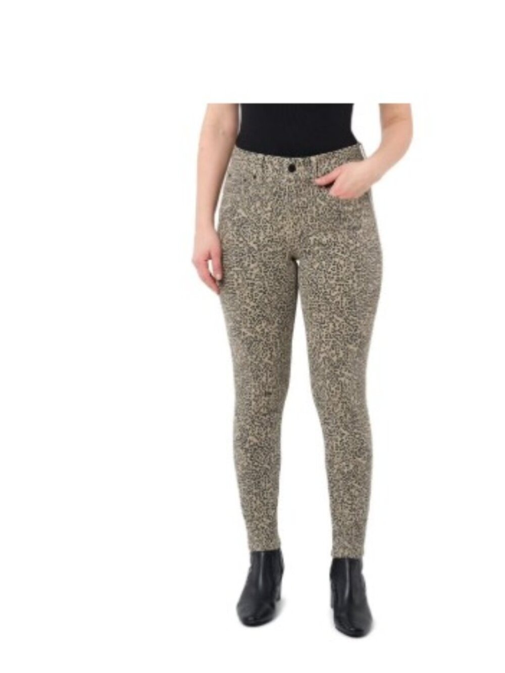 Seven7 Women's Tummyless Jean Leopard Multiple Sizes